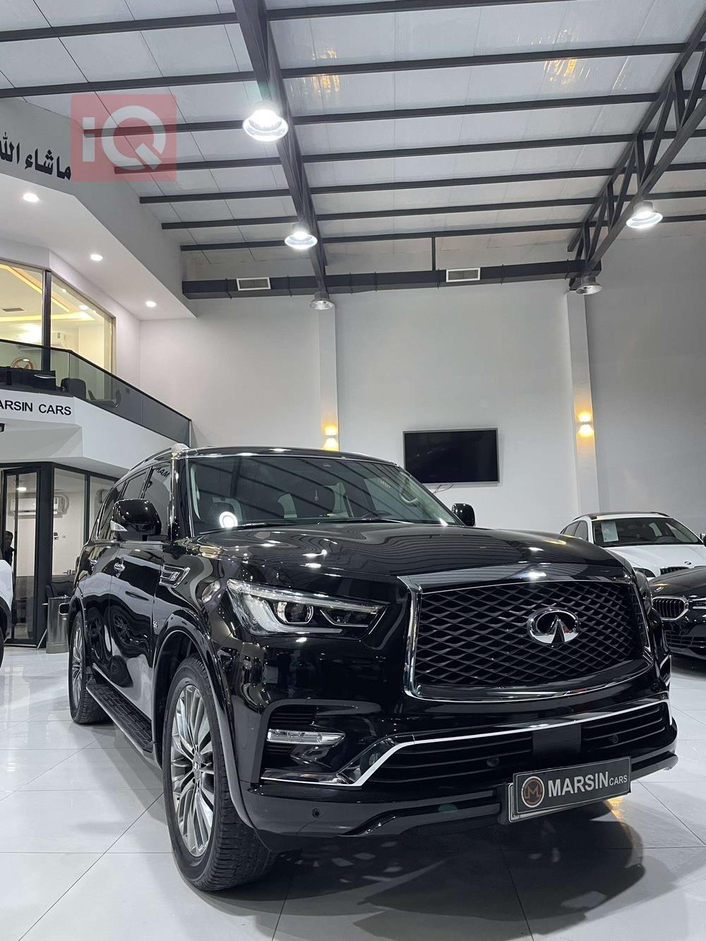 Infiniti QX80
